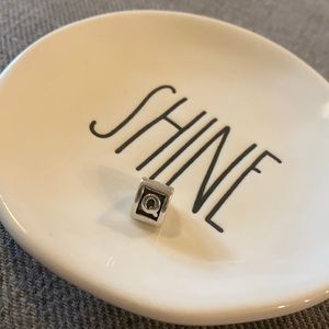 Retired authentic Pandora SS letter “Q”. NWOT